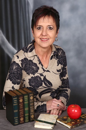 Me. Anita Miller